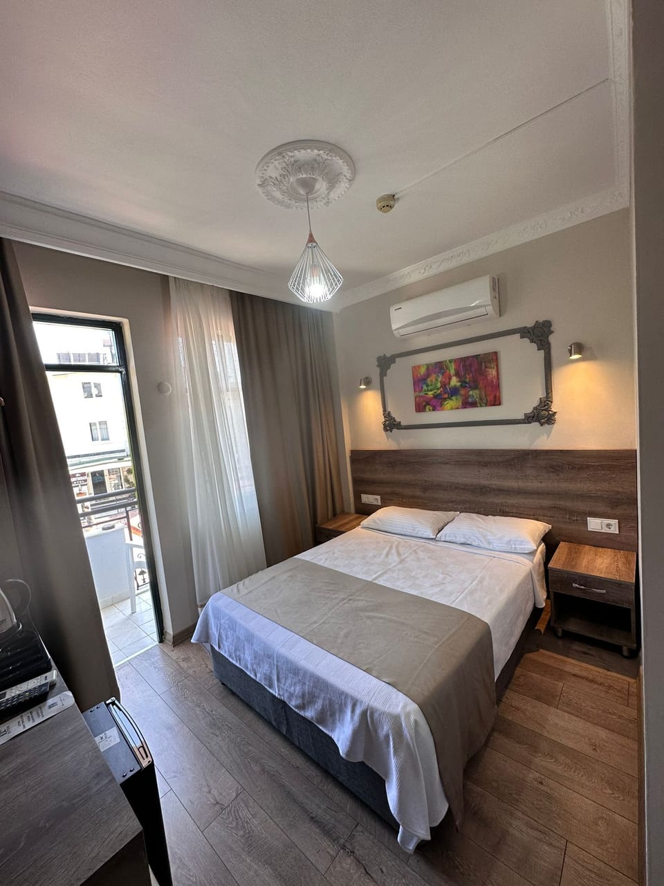 Standard Double Room | Premium bedding, minibar, in-room safe, free WiFi