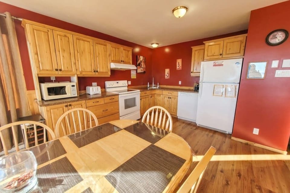 Kitchen (1)