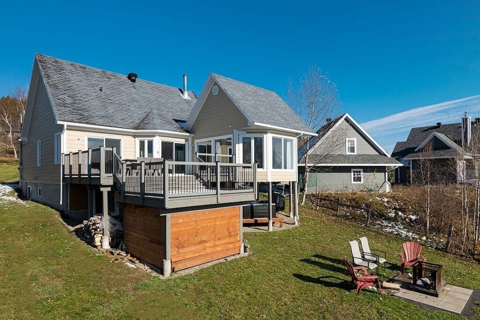 Exterior, terrace, 4-season spa (1)
