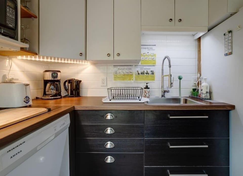 Kitchen (2)