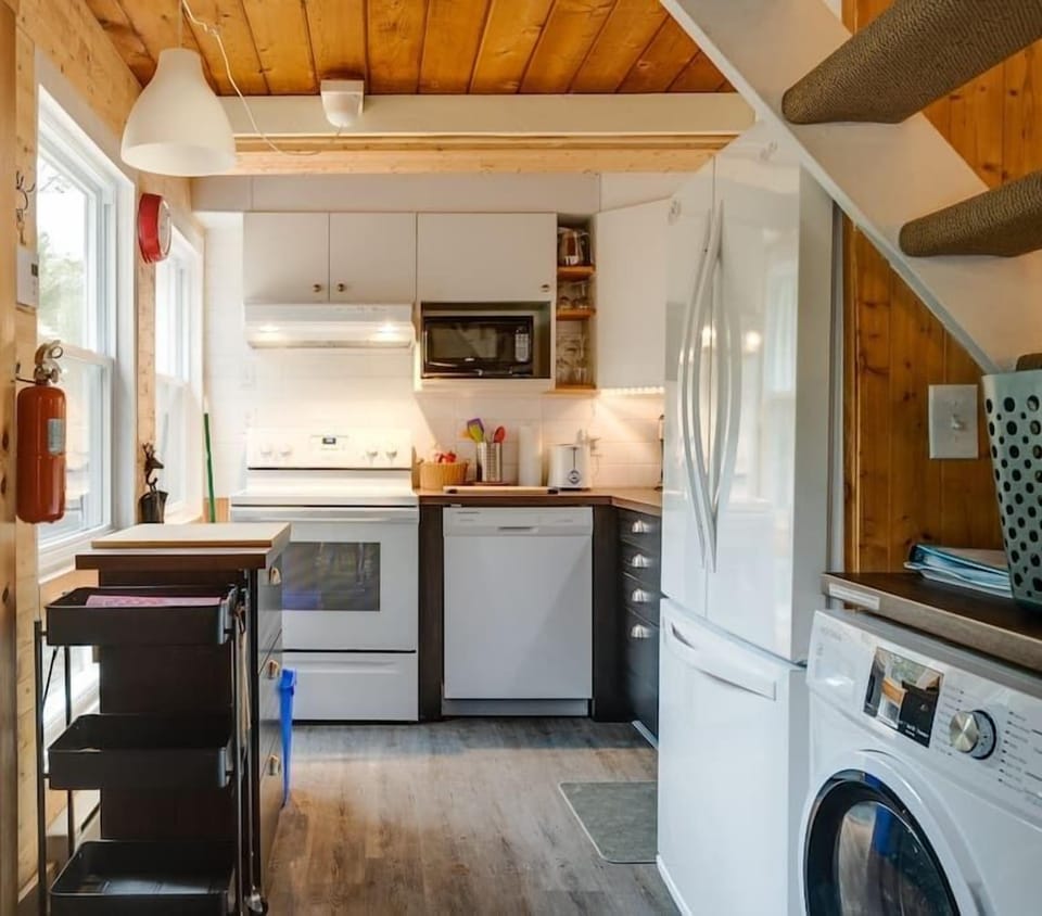Kitchen (1)