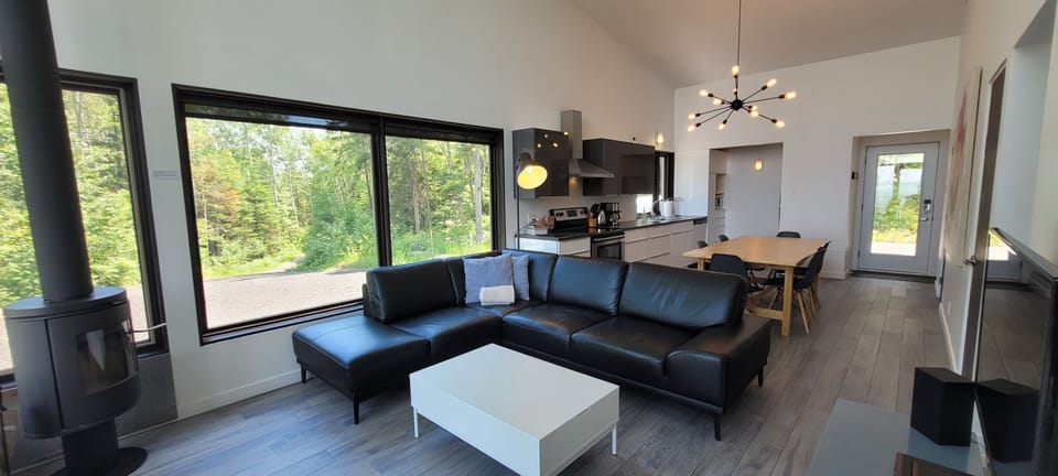 Living room (2)