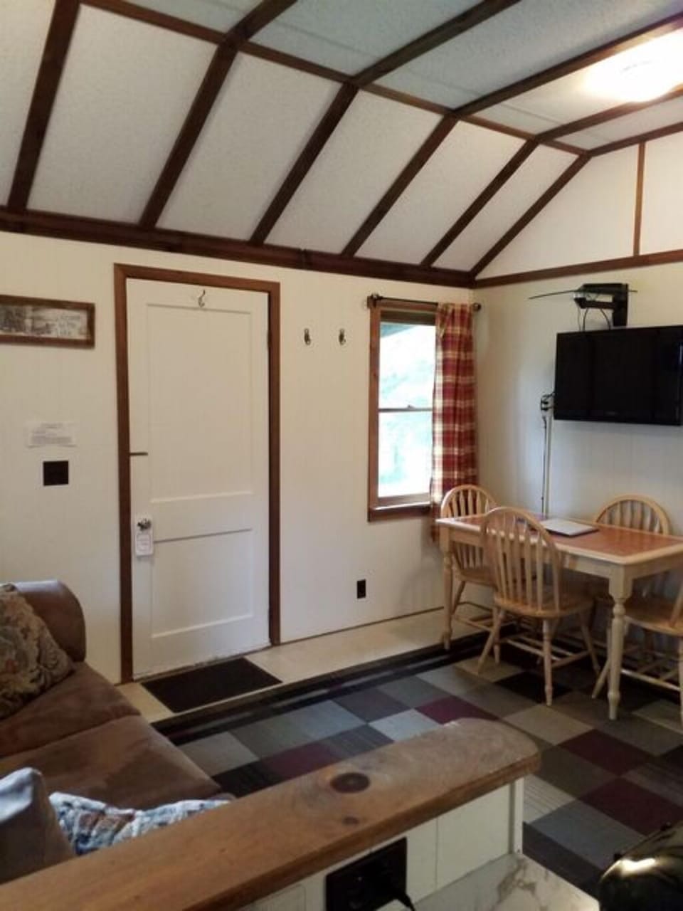 Living/Dining area