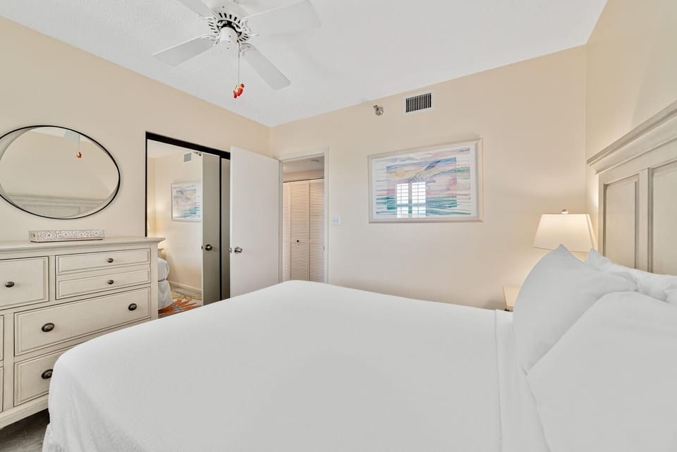 Condo, Multiple Beds, Balcony, Ocean View | 3 bedrooms, individually decorated, individually furnished, free WiFi