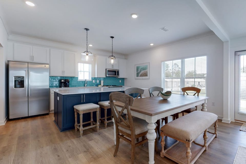 House, Multiple Beds, Balcony, Garden View | Private kitchen | Fridge, microwave, oven, stovetop