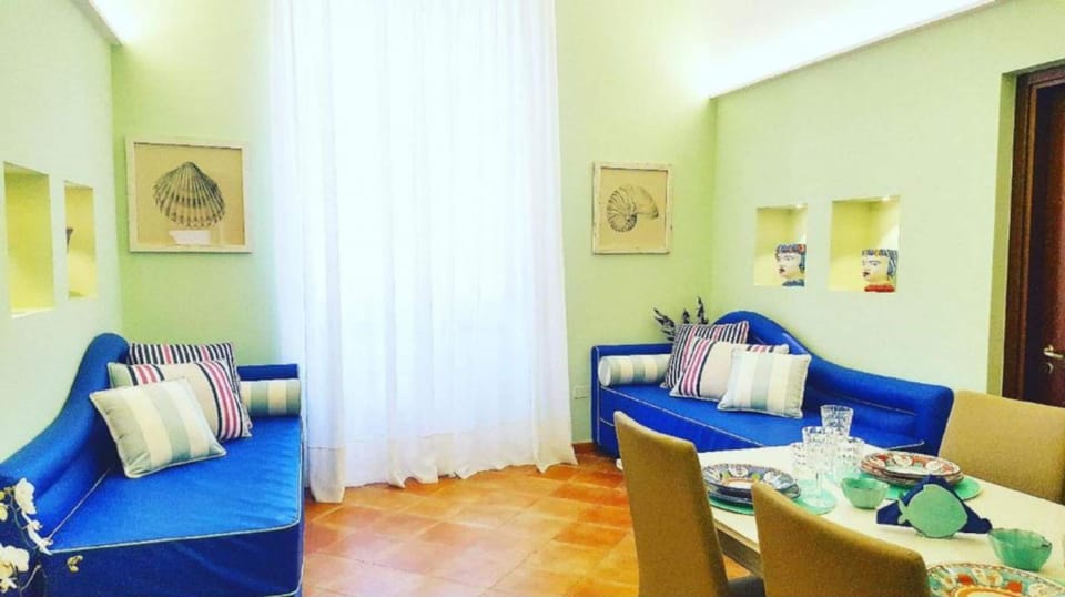 House | 1 bedroom