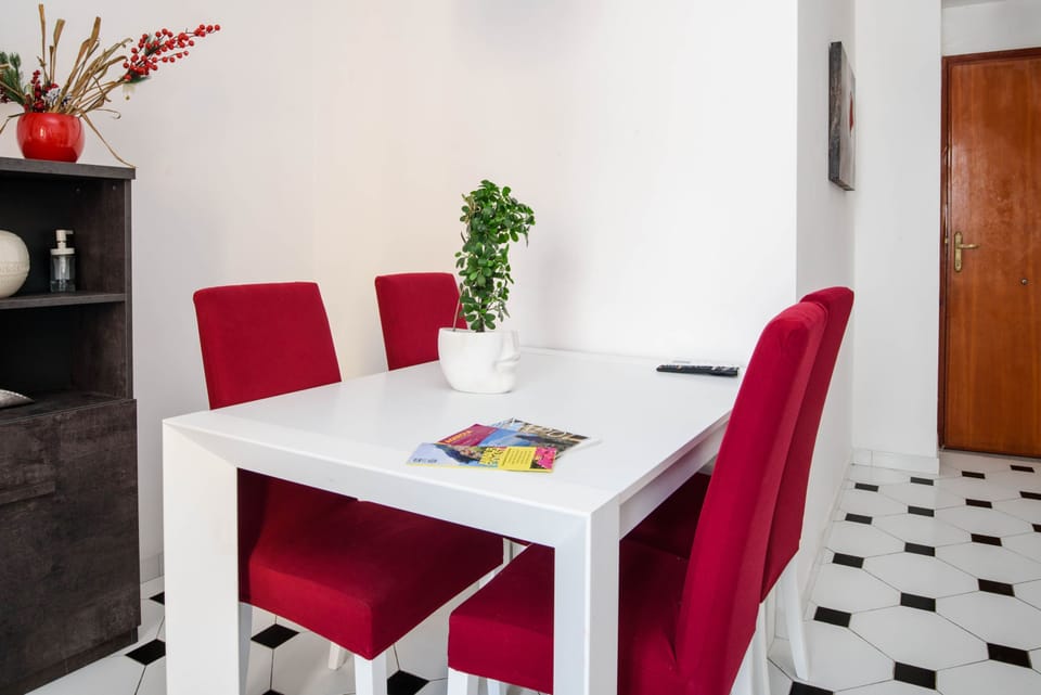 House | 1 bedroom