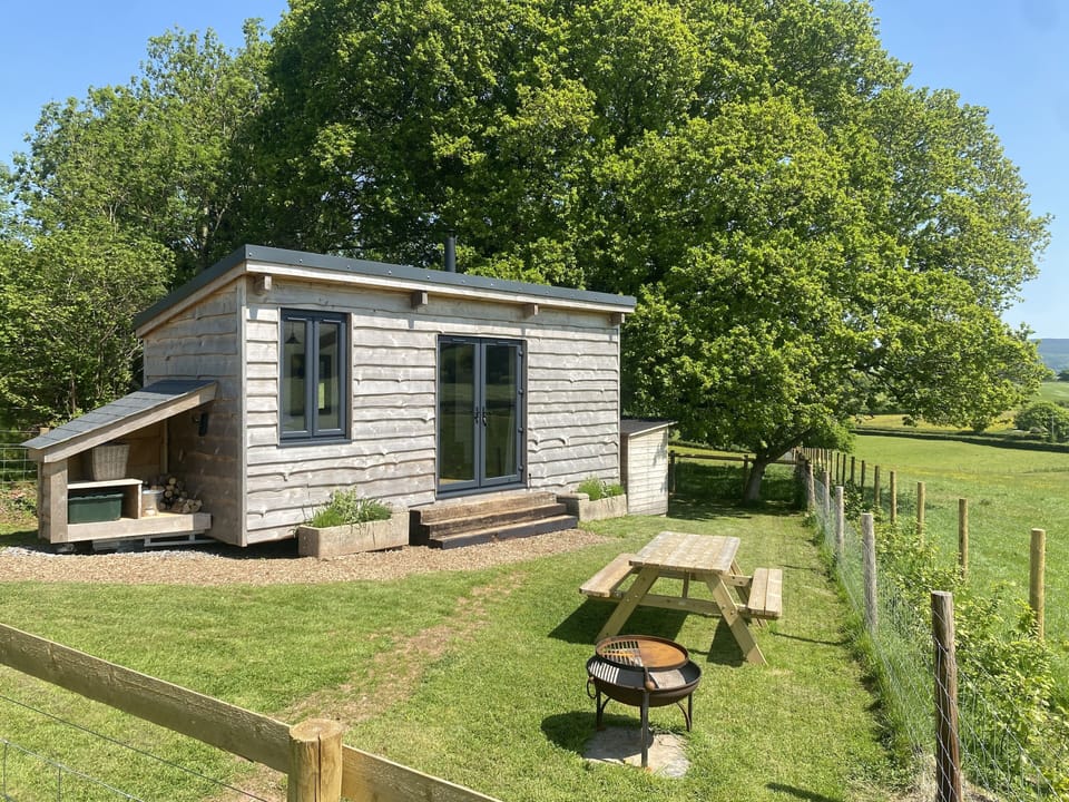 House | Property grounds
