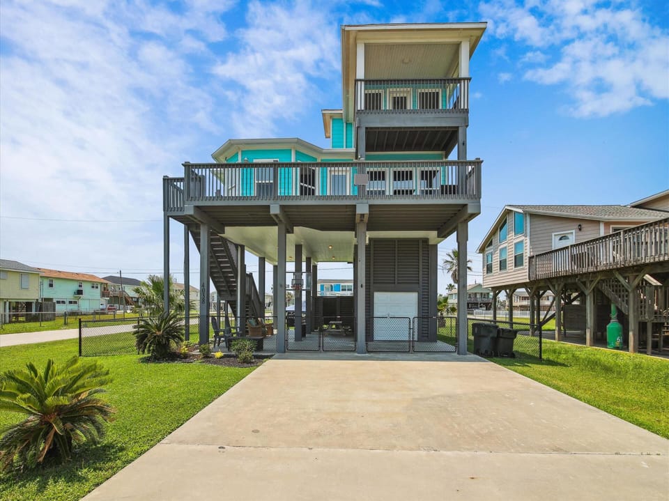 House (3 Bedrooms) | Property amenity