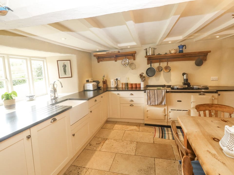 Fridge, dishwasher, electric kettle, toaster