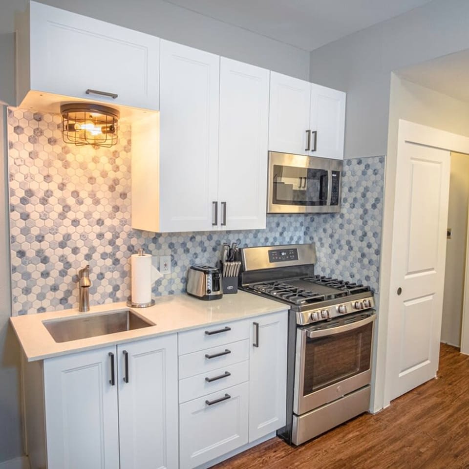 House | 1 bedroom