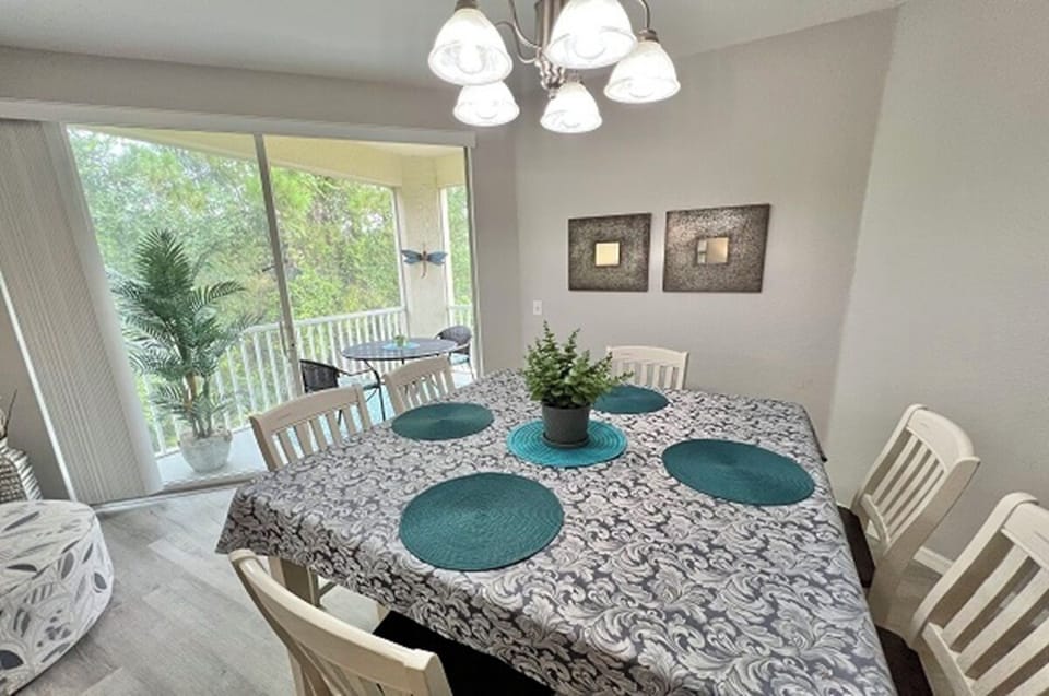 Dining Area !