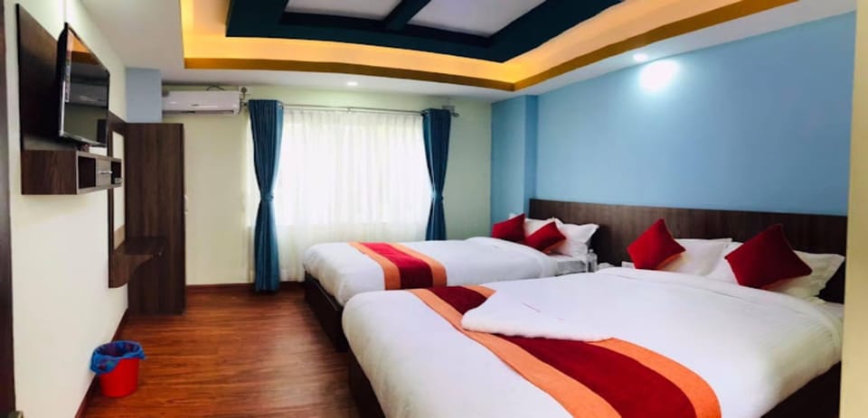 Triple Room | Free WiFi, bed sheets