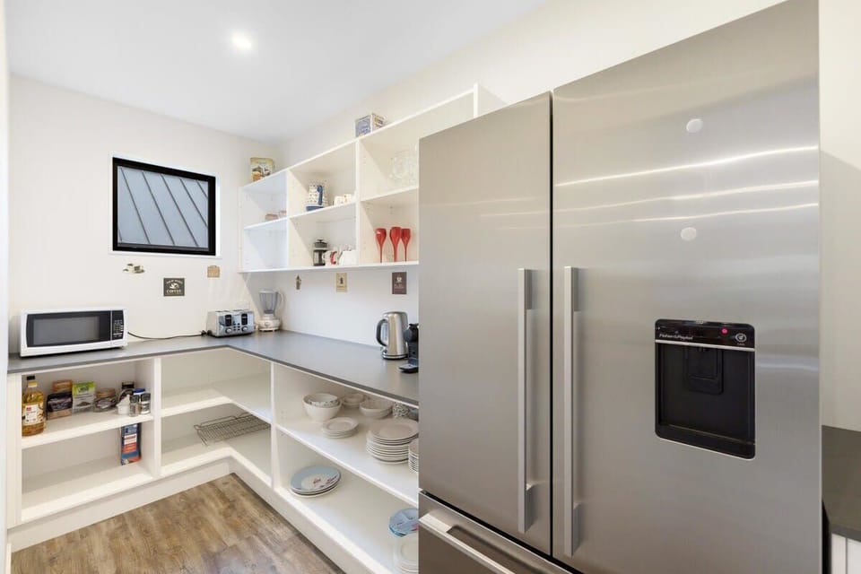 Walk in Pantry