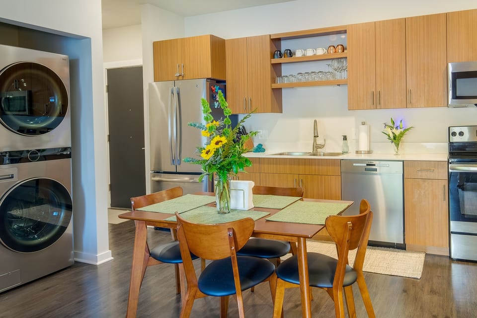 Kitchen | Washer & Dryer