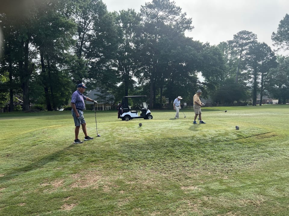 3 Golf courses with in 6 miles and one on property