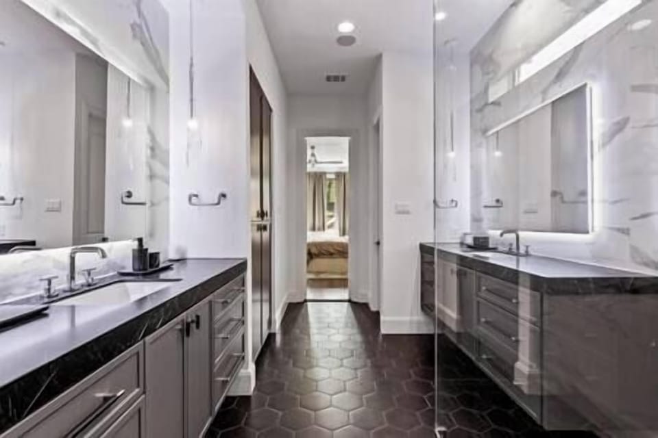 Primary Bathroom with Rainshower