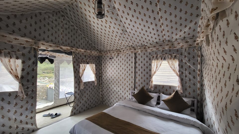 Luxury Tent | Living area