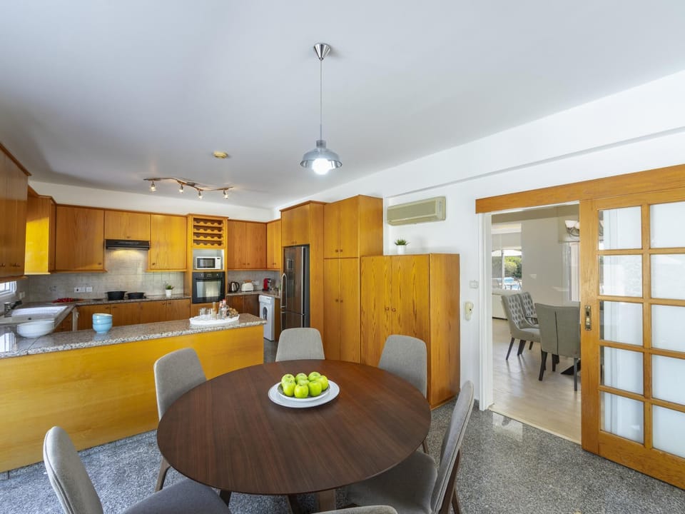 House | 5 bedrooms