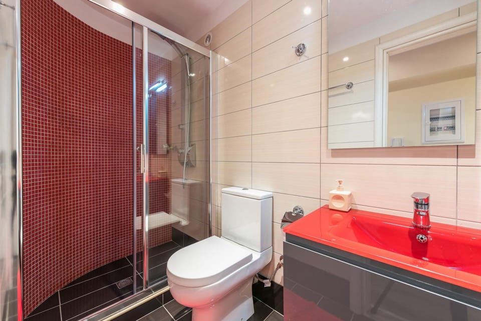 Glyfada Charm Newly Renovated 2BR Apartment Apartment in South Athens