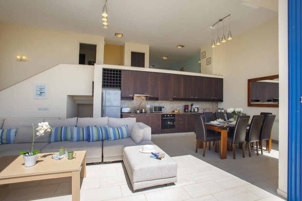 House | 6 bedrooms