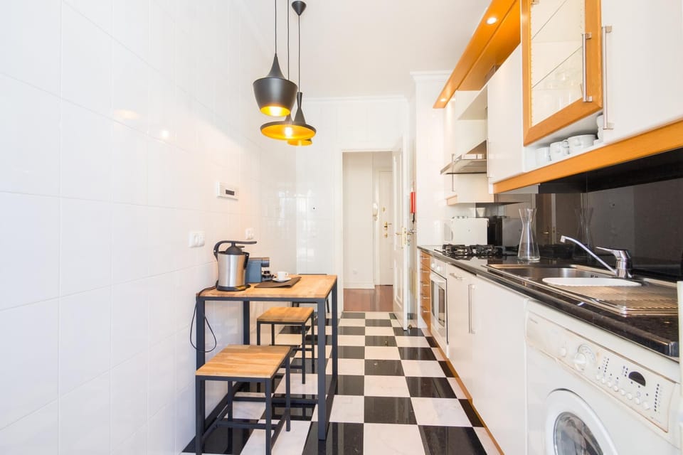 House | 1 bedroom, soundproofing