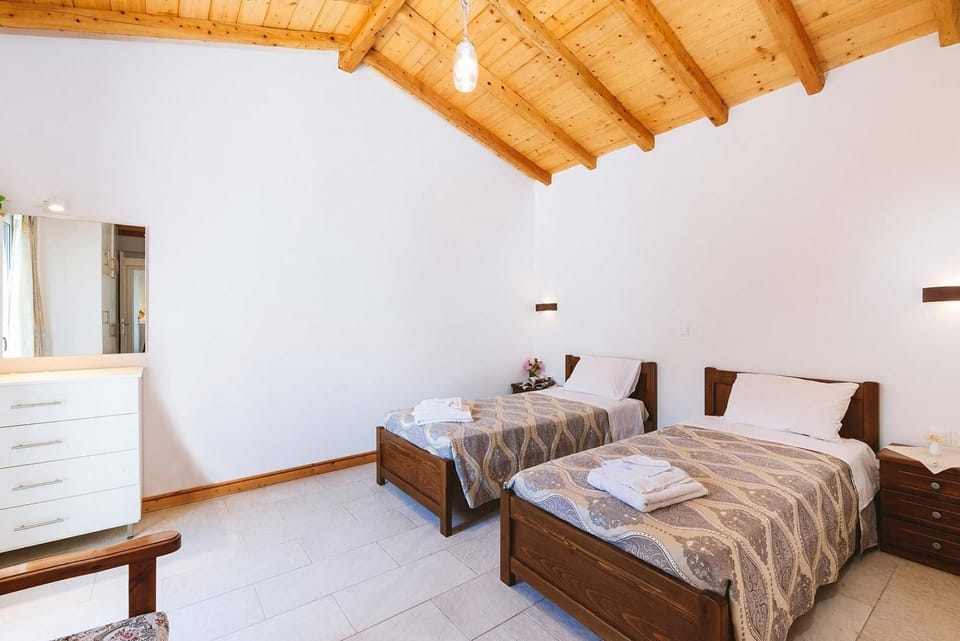 House, Smoking | 2 bedrooms