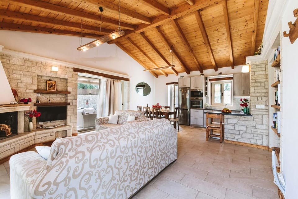 House, Smoking | 2 bedrooms