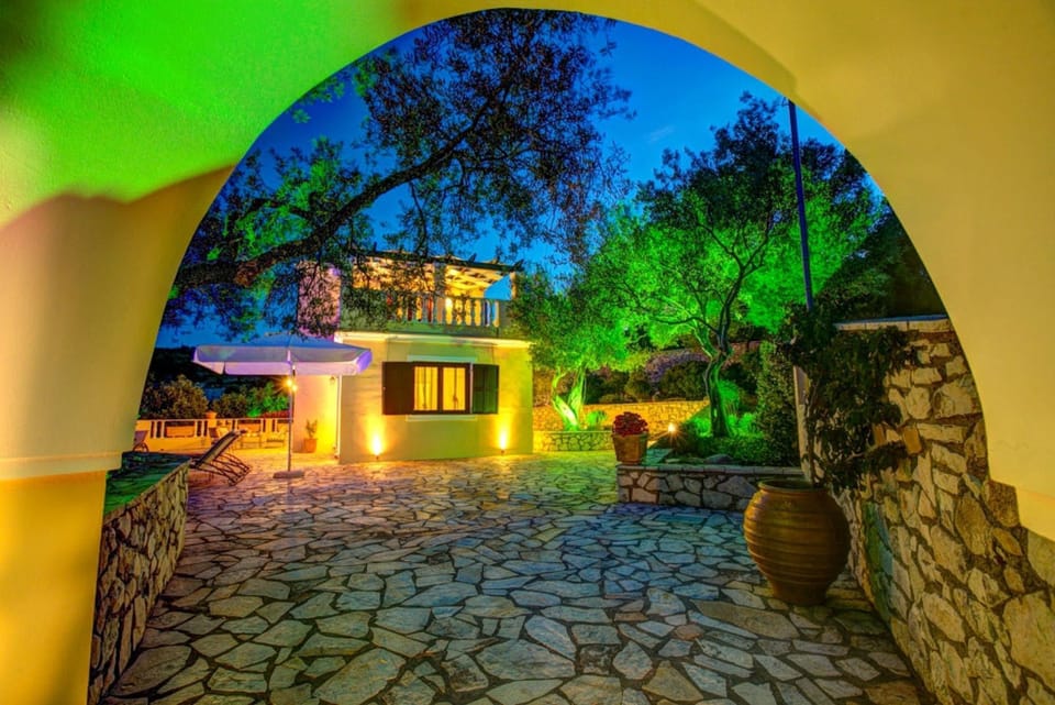 House, Smoking | 2 bedrooms