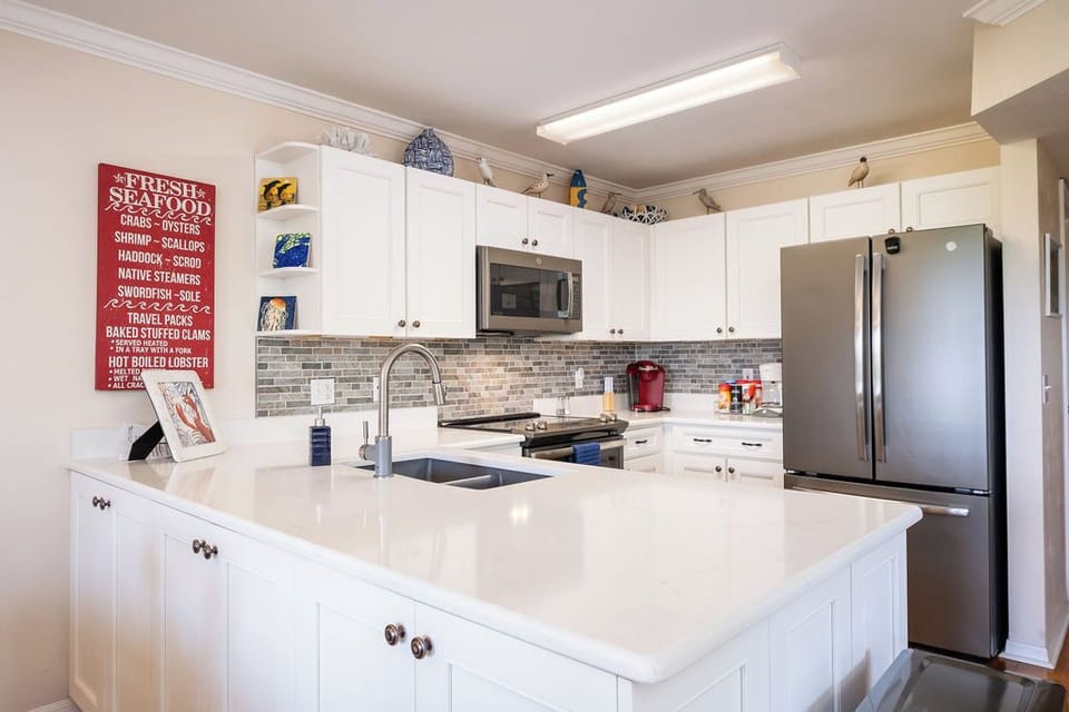 Spacious Kitchen Island