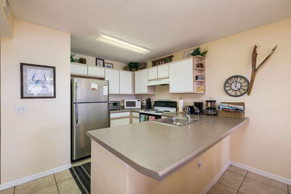 Kitchen Island Ideal for Quick Coffee Breaks