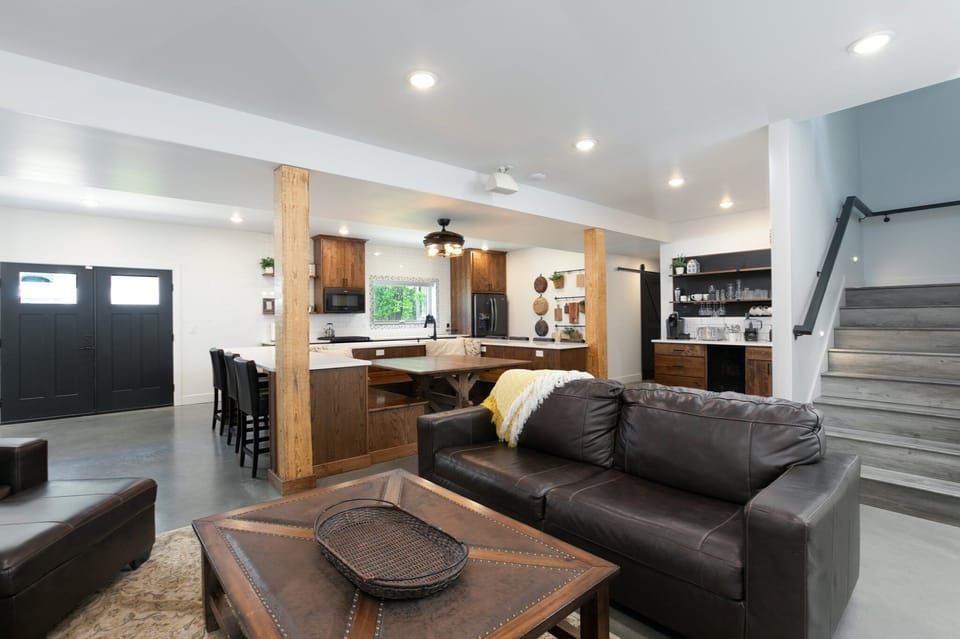 Main Floor Living Area