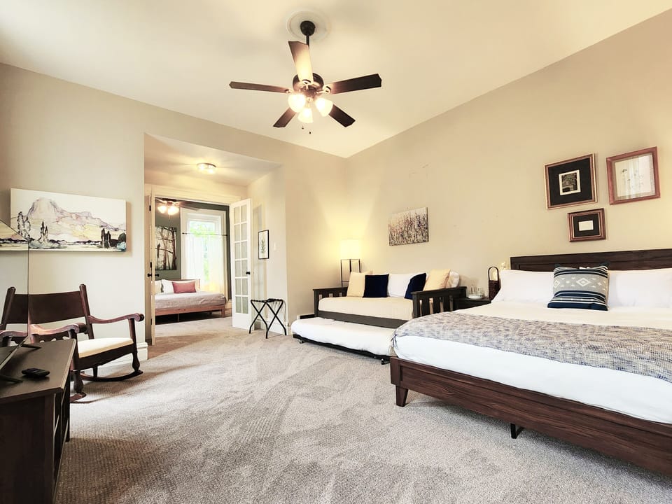 Queen bed and two twin beds on the 2nd floor, plenty of space! Roku tv, too!