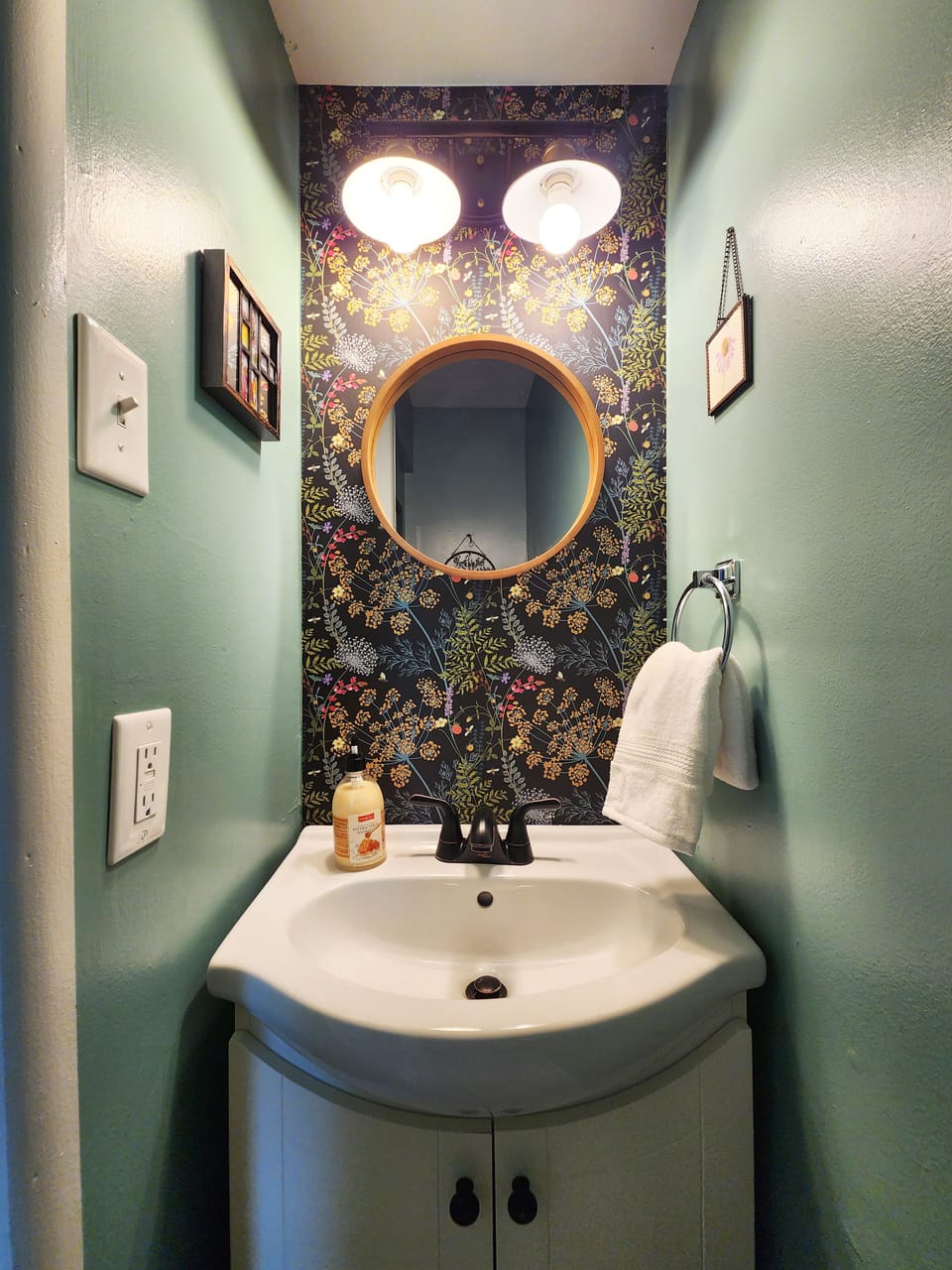  Can powder rooms be romantic? This one on the 1st floor is!