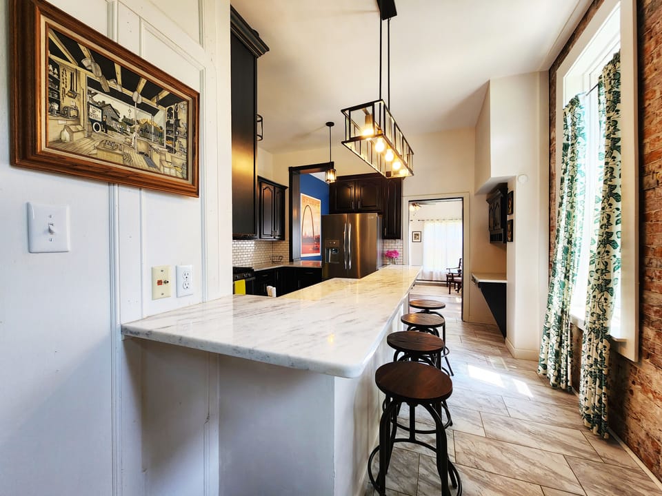 Great spot for breakfast or chatting while preparing a meal. 