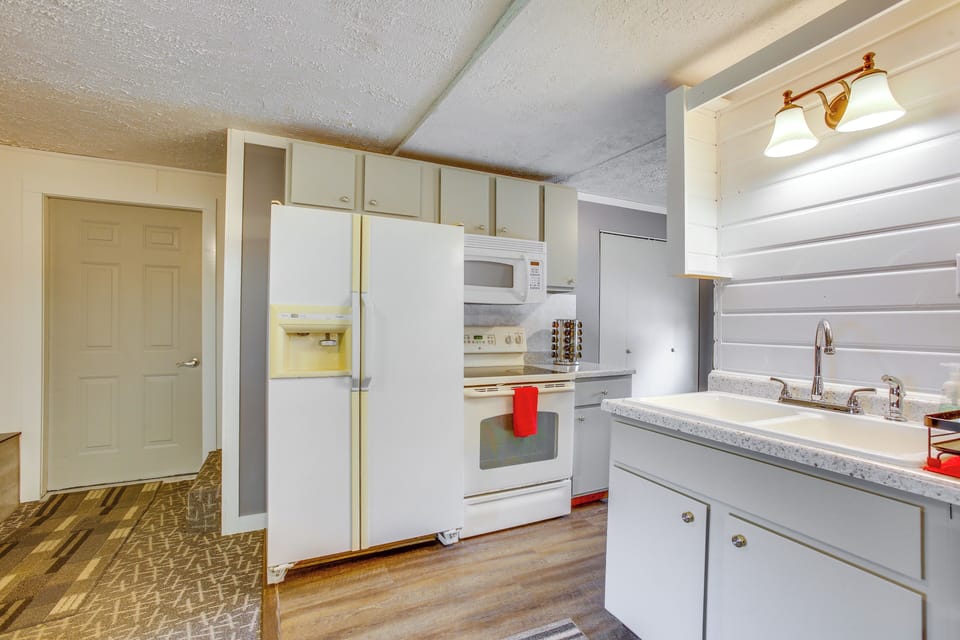 Apartment (1 Bedroom) | Interior