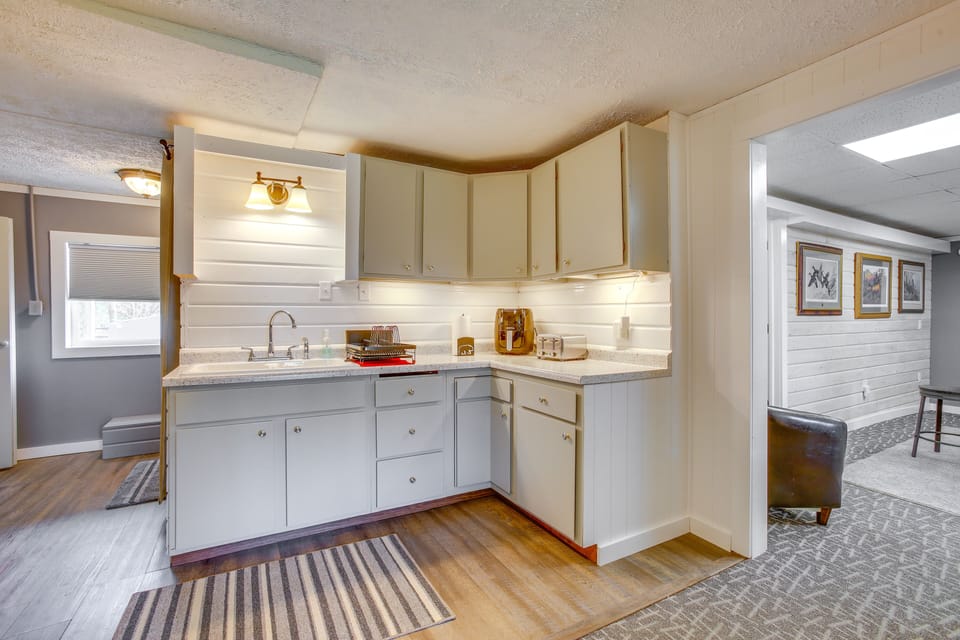 Apartment (1 Bedroom) | Interior