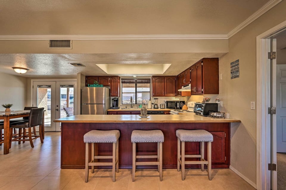 House (2 Bedrooms) | Interior
