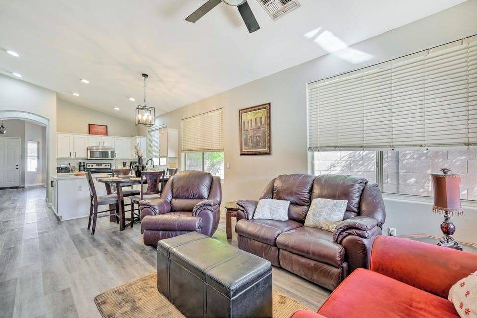 House (4 Bedrooms) | Interior