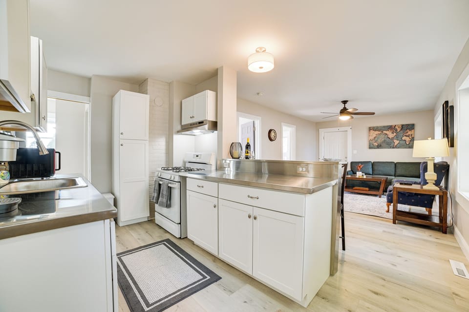 House (2 Bedrooms) | Interior