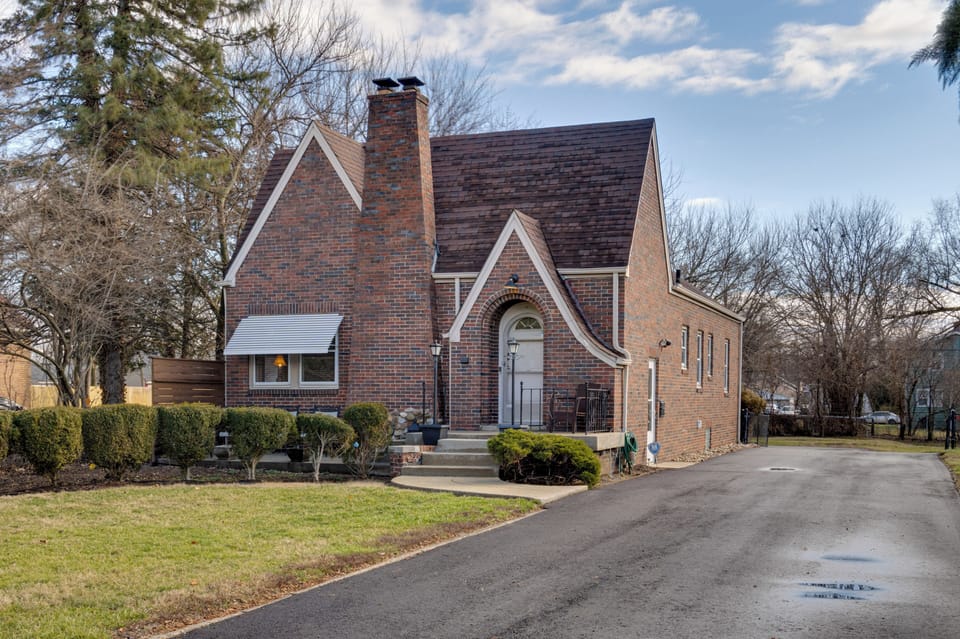 House (3 Bedrooms) | Front of property