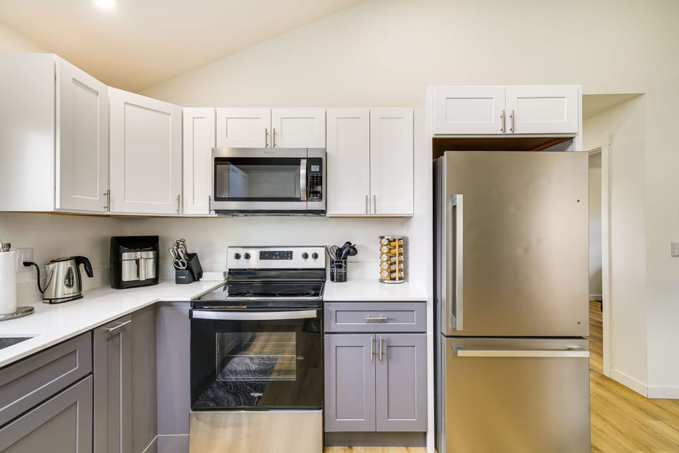 House (2 Bedrooms) | Interior