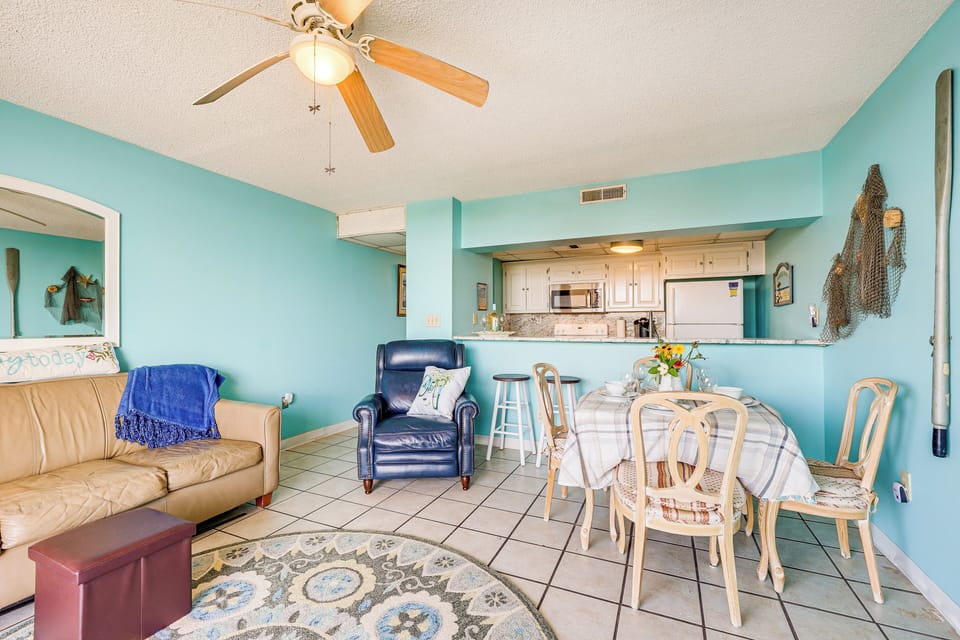 Apartment (2 Bedrooms) | Front of property