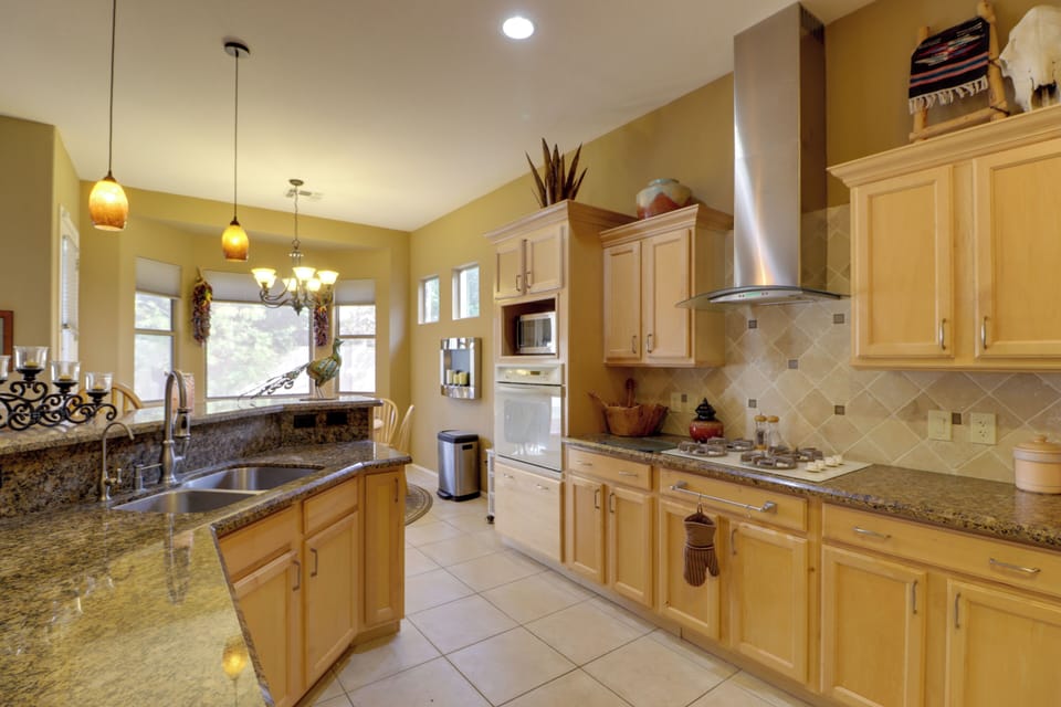 House (4 Bedrooms) | Interior
