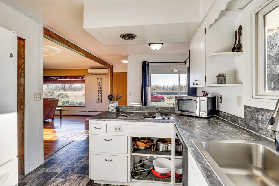 House (4 Bedrooms) | Interior