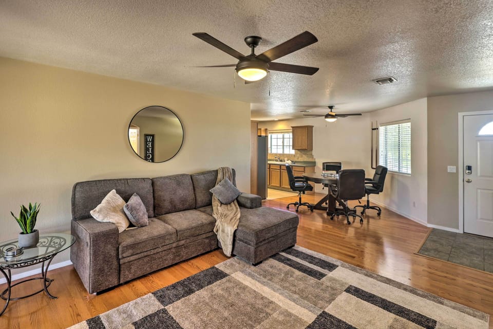 House (3 Bedrooms) | Front of property