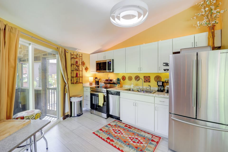 House (2 Bedrooms) | Interior