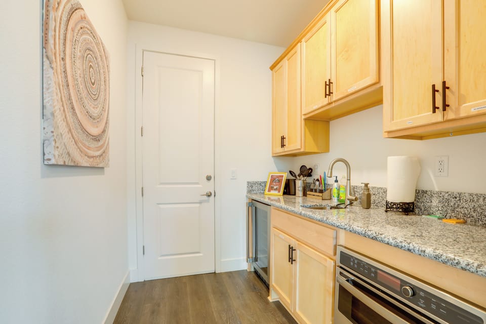 Apartment (0 Bedroom) | Interior