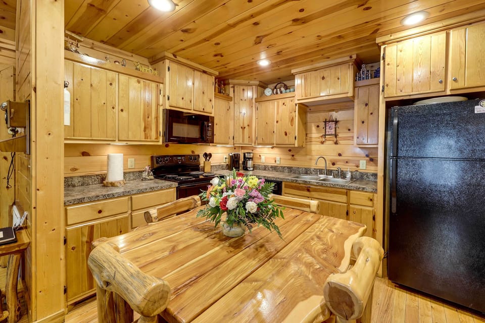 House (2 Bedrooms) | Interior