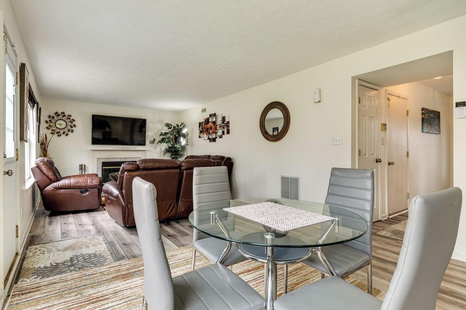 House (4 Bedrooms) | Interior